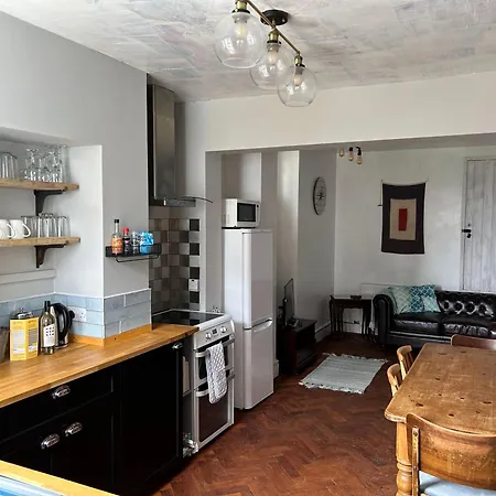 The Shelldrake سكرابورو